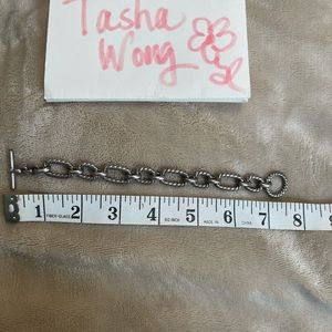 Comfort link chain with blue sapphires David yurman